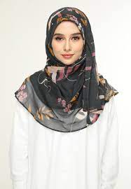Bokitta Hijabista | Bokitta Hijab Malaysia | Modern Style with Pin-Free  Hijab, Hassle Free | Stylish and Elegant | SHOP ALL SHAWL FREE STYLE SHAWL  Jameela Gray-Printed Smooth Chiffon