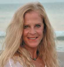 Rebecca Schaper's Instagram, Twitter & Facebook