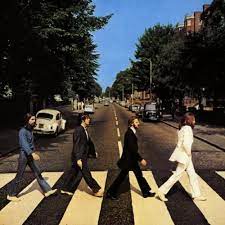 Celebrate 50 years of the beatles' abbey road this christmas with this limited edition, commemorative coupe plate, complete with a certificate of authenticity and housed in a decorative gold box. Abbey Road Beatles The Amazon De Musik