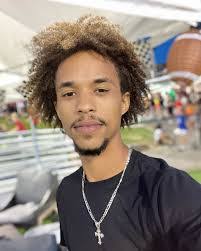 Kim Amen's Instagram, Twitter & Facebook