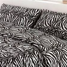 Completo lenzuola misura francese in cotone qualita extra, prodotto e confezionato in italia, composto da: Lenzuola 2 Piazze Completo Matrimoniale Puro Cotone Zebra Bianco Nero