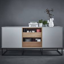 Sideboards Base Steel High Quality Designer Sideboards Architonic Der einrichtungsgegenstand mit der doppelfunktion ist schmuckstück und funktionsmöbel im wohnzimmer. sideboards base steel high quality