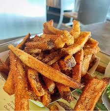 Retirer de la friteuse et égoutter sur la plaque. Burgerfi Spice Up Your Life With Our Cajun Fries Facebook