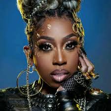 First female MC inducted into Songwriters Hall of Fame