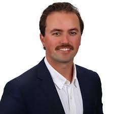 Thrilled to share some big news: I've officially earned my CFP®  certification and recently started a new role as a Wealth Advisor at  Stephenson & Company, Inc.!