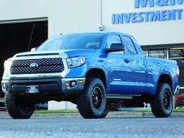 Why did toyota put a 'p' (passenger) tire on the tundra? 2018 Toyota Tundra Sr5 4x4 5 7l 1 Owner New Lift Wheels Tires