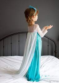 Mit ein bisschen fantasie können die sara & julez schnitte ganz leicht angepasst werden. Handmade Halloween 2014 Queen Elsa Elsa Costume Frozen Elsa Dress Kids Elsa Costume