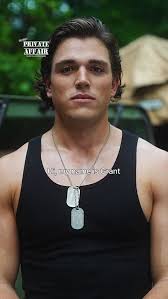 Veteran detective Natalia River is used to chasing criminals—not falling  for them. Her latest target: Maverick Wolfe, the 25-year-old genius CEO of  a trillion-dollar empire. Is he just another suspect stealing fortunes,