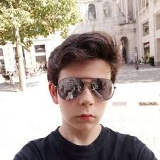 Elliot Harrington (@ElliotHarringt6)