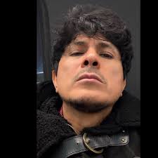 Stream Enrique Hidalgo music