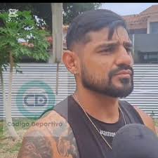 🗣ANTE UN PANORAMA DESOLADOR LLEGA EL PARAGUAYO SERGIO ACUÑA PARA SER EL 9  DE ORIENTE PETROLERO.🏟⚽️, #CódigoDeportivoBolivia 🇧🇴12AÑOS