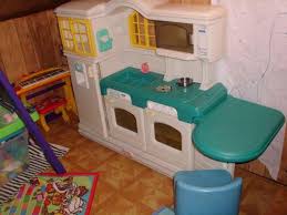 vintage little tikes country kitchen wt