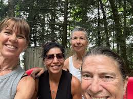 Karen Bentham (@karen_bentham) • Instagram photos and videos