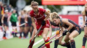 Een onschuldig duel zorgde ervoor dat aan het einde van 2020, een van nederlands beste spitsen geblesseerd raakte. Courte Mais Logique Defaite Des Red Panthers Contre Les Pays Bas