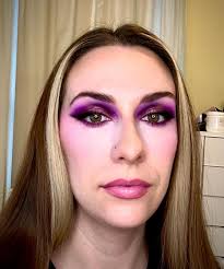 Jennifer Mclaughlin (@jenward_scissorhands) • Instagram photos and videos