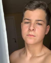 Luiz Felipe Mello (@luizfelipe_mello) • Instagram photos and videos