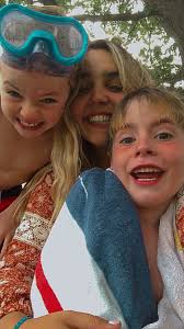 🎉 **Welcome to the SB Community!** 🎉 Ready to turn your winter dreams  into reality? 🌨️ Whether you're aiming for a spot