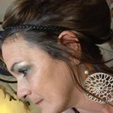 Stream Laura Laska music