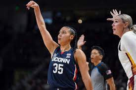 No. 7 UConn blows out No. 4 South Carolina, 87-58 - The UConn Blog