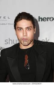 34 resultados de imágenes, fotos de stock e ilustraciones libres de  regalías para Logan huffman