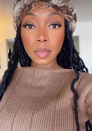 One thing Ebony J Tates going to do is rock those short cuts & bobs. 🥰😍🥰  She don't get enough credit and today is the day I am going to give her