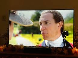 Rewatching season two and I am still blown away at how Tobias embodies two  very different characters with such diverse talent. I am struck by how  absolutely unlike Frank he is when