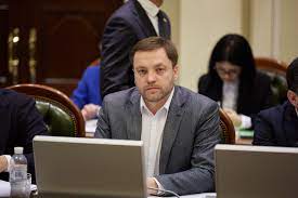 Родился и вырос в хмельницком. Denis Monastyrskij Glava Mvd Biografiya Deklaraciya Interesnye Fakty Foto 112 Ukraina