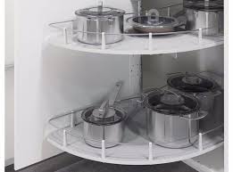 Ruang dapur seperti itu biasanya akan terlihat lebih rapi bersih dan mudah ditata dibandingkan dengan dapur pada rumah model lama. 5 Inspirasi Model Kitchen Set Minimalis Minim Budget 2021
