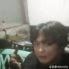 Lakers Fans Right Now.. Araaaaayyyy... 😂 1 na lang.. Laglag na Lakers 😭  3-1