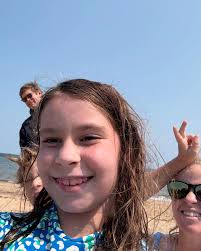 Im the luckiest girl in the world 🌅 @oceanreefclub #buccaneerisland #momma  #milliondollarsunset