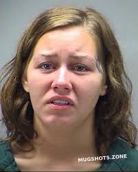 Pamela Lemasters's Instagram, Twitter & Facebook