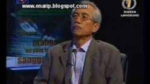 A blog that comments on politics. Blog Rtm1 Datuk A Kadir Jasin Part 1 Of 4 Youtube