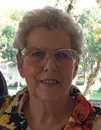 Clarice Dyer's Instagram, Twitter & Facebook