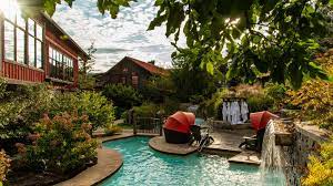 Scandinave Spa Blue Mountain Ontario Outdoor Spa Vacation Places Blue Mountain