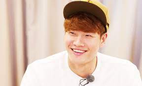 Real mr capable.he can do everything & always work hard in whatever his do. Kim Jong Kook Singer Age Profile Songs Tv Show Height And Facts Wikifamouspeople