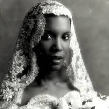 The First Lady of Dirt