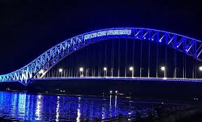 Jokowi resmi umumkan ppkm darurat. Lampu Jembatan Kartanegara Tetap Menyala Saat Libur Lebaran Pusaranmedia Com