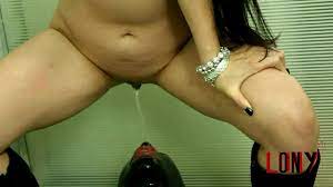 Beautiful brazilian brunette in a nasty pissing scene - XNXX.COM