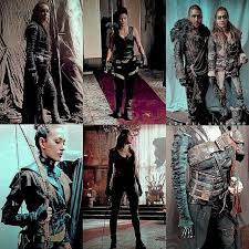 The 100 On Instagram The 100 Outfits The100 Outfits Hot Badass Costumes The100outfit Grounders Warrior Outfit Outfits Fashion Outfits