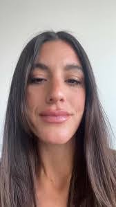 Mia Bowman's Instagram, Twitter & Facebook