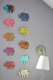 Babyzimmer Gestalten Susse Tier Muster Fur Ihre Kleinen Babyzimmer Gestalten Girlande Kinderzimmer Elefant Basteln