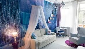 Tapis velour la reine des neiges. Cette Chambre La Reine Des Neiges Est Tellement Belle Qu Elle Va Faire Rever Votre Petite Fille So Busy Girls