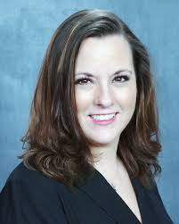 Sara Summer's Instagram, Twitter & Facebook