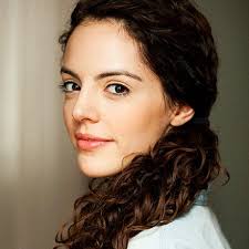 Our hair is a form of expression and style, and like a piece of art, our hair is a canvas. Naturally Curly Best Curly Hair Stylists