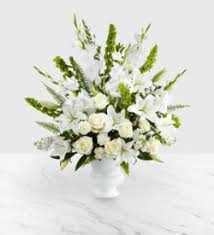 Since 1988 we are your local provider of everything that grows! Flowers By Jerry The Ftd Morning Stars Arrangement Rochester Mn 55906 Ftd Florist Flower And Gift Delivery