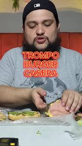 Trompo Burger: La Delicia de Tacos al Pastor