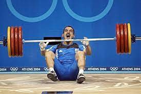 Check spelling or type a new query. Pisw Apo To Hrwiko Xalkino Toy Pyrroy Dhma Me Ena Xeri Kai Podi Contra Gr