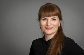 Filmkritik zu „Erfundene Wahrheit