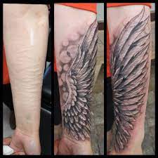 Maybe you would like to learn more about one of these? High Contrast Tattoo Dresden Narben Abgedeckt Tattoostudiodresden Blackandgreytattoos Dresdentattoo Tattooartist Tattoorealistic Highcontrasttattoo Tattoolife Tattoo Nofiltertattoo Facebook