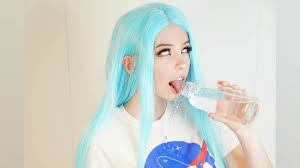 VIDEO: Matka youtuberky Belle Delphine přestala se svou dcerou mluvit. Co  byla poslední kapka? - Lajk